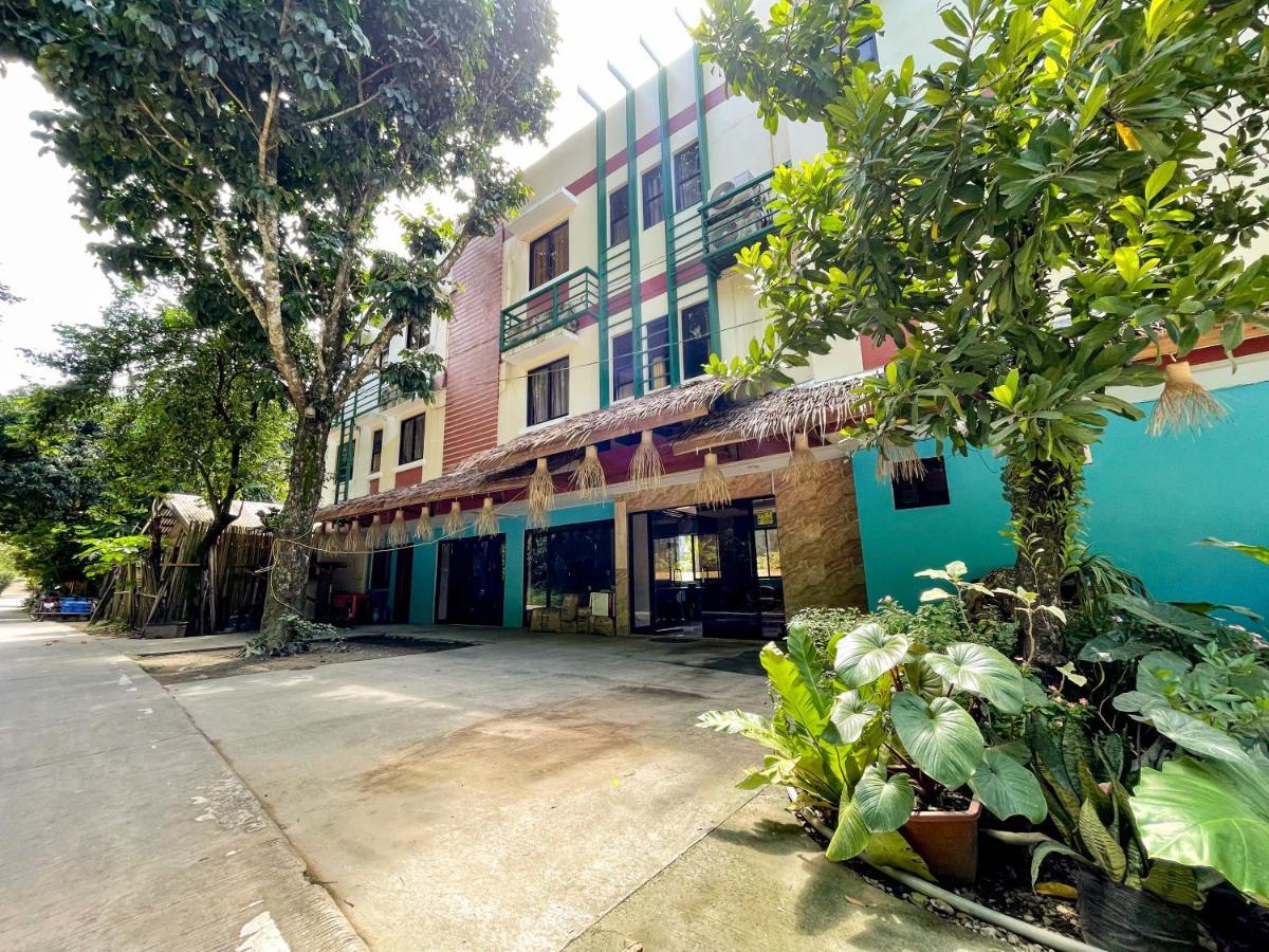 Amos Pili Tree Inn Powered By Cocotel 엘니도 외부 사진