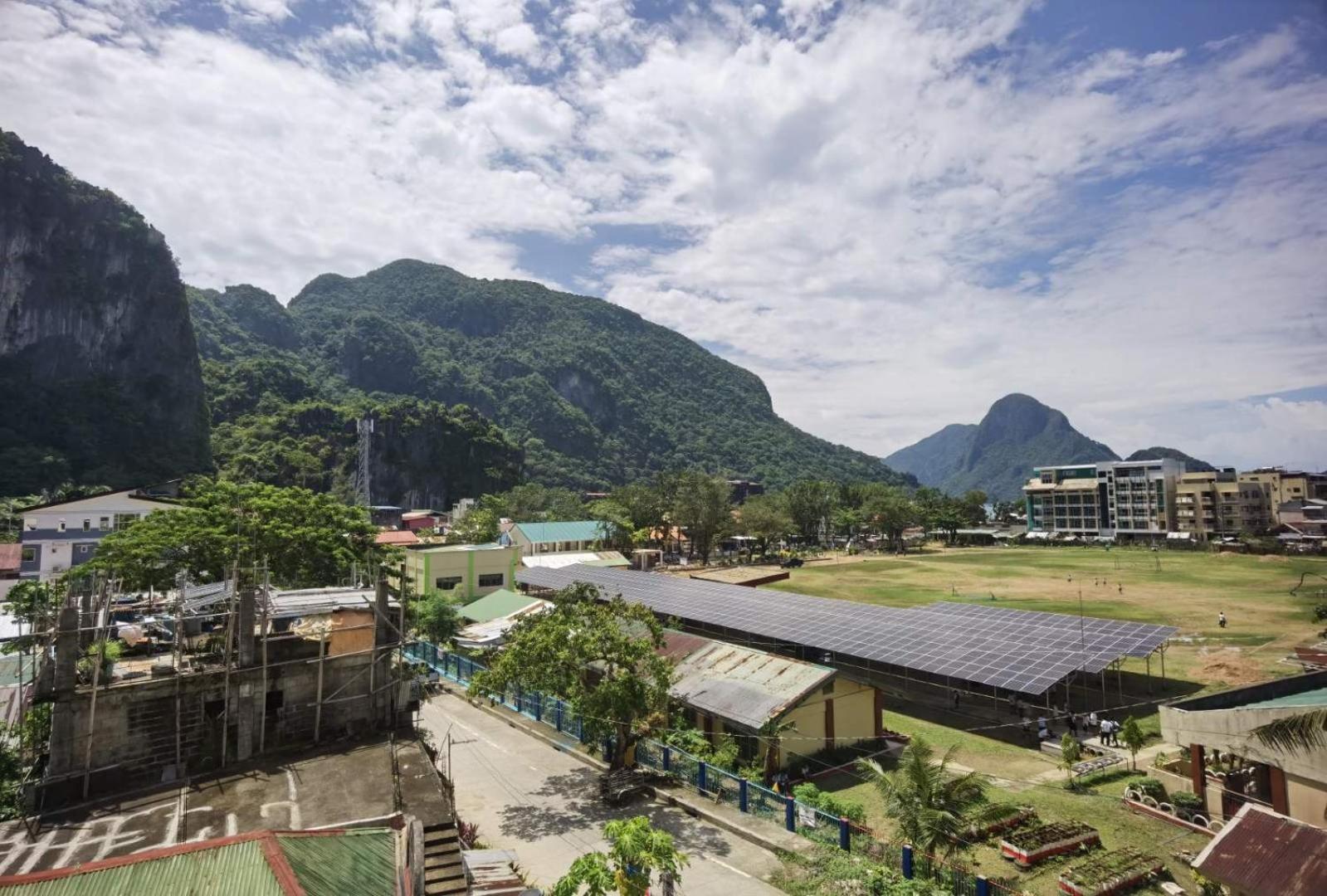 Amos Pili Tree Inn Powered By Cocotel 엘니도 외부 사진